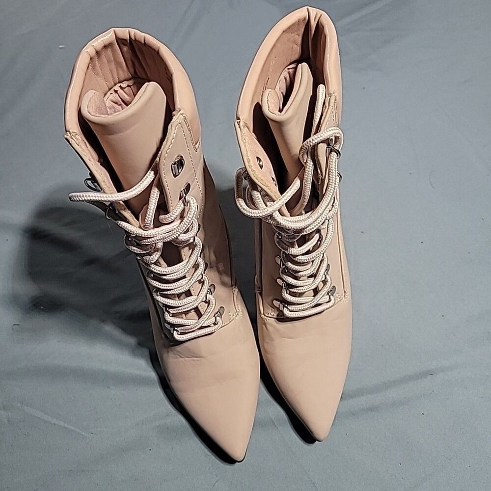 Rouge Helium Lace Up Pointed Toe High Heel Ankle Boot In Cream Faux Suede Size 9